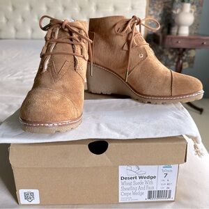 💥SOLD💥 Toms wedge suede Booties